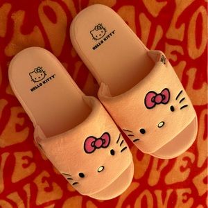 Pink Hello Kitty House Shoe Slippers NWOT